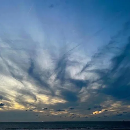 Apartment On Seafront Near Casino Ostend