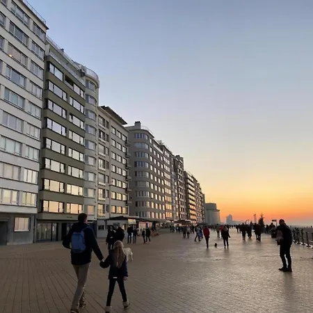 Appartement On Seafront Near Casino *